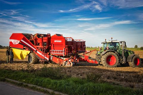 Kartoffelerntemaschine